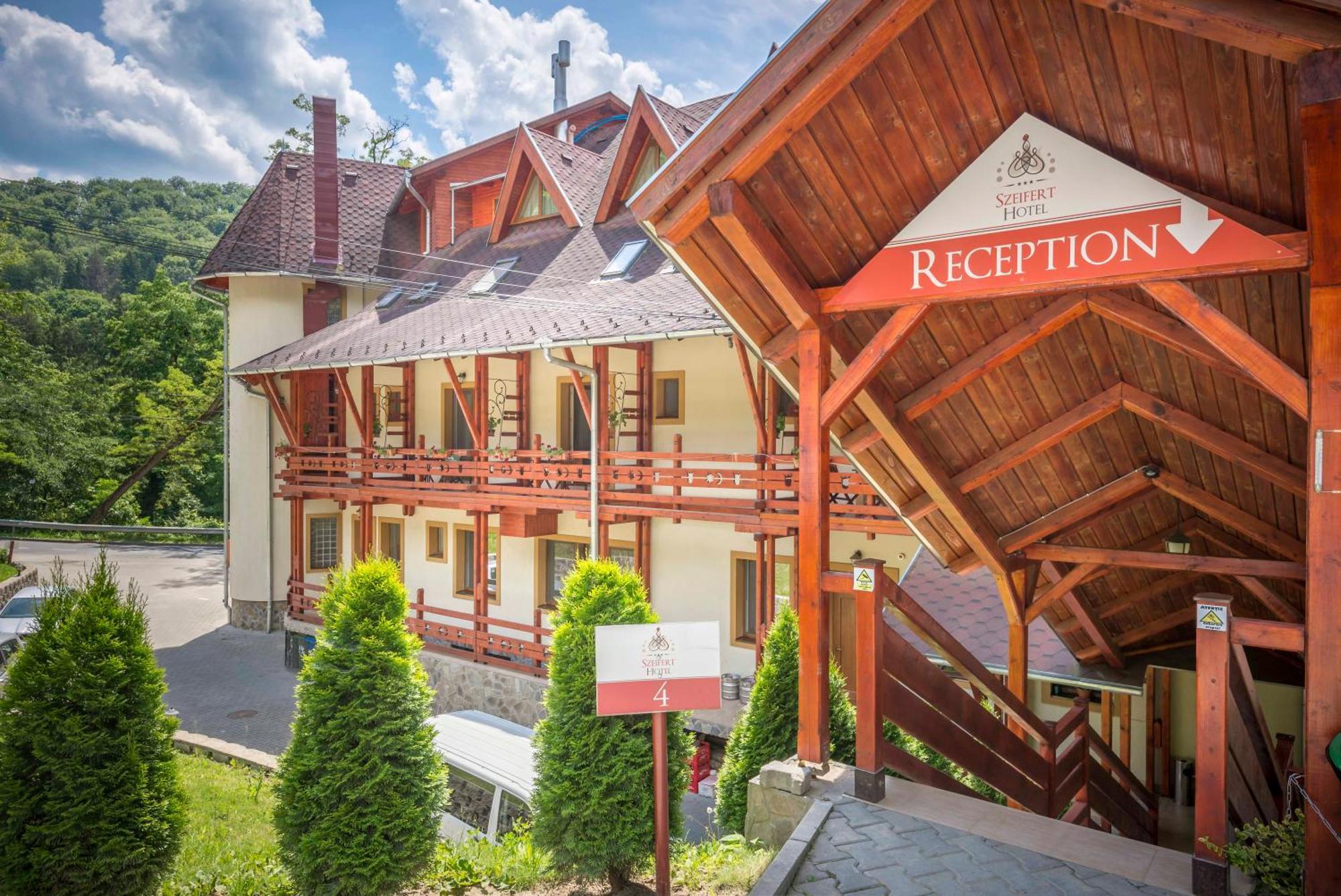Hotel Szeifert Sovata Extérieur photo