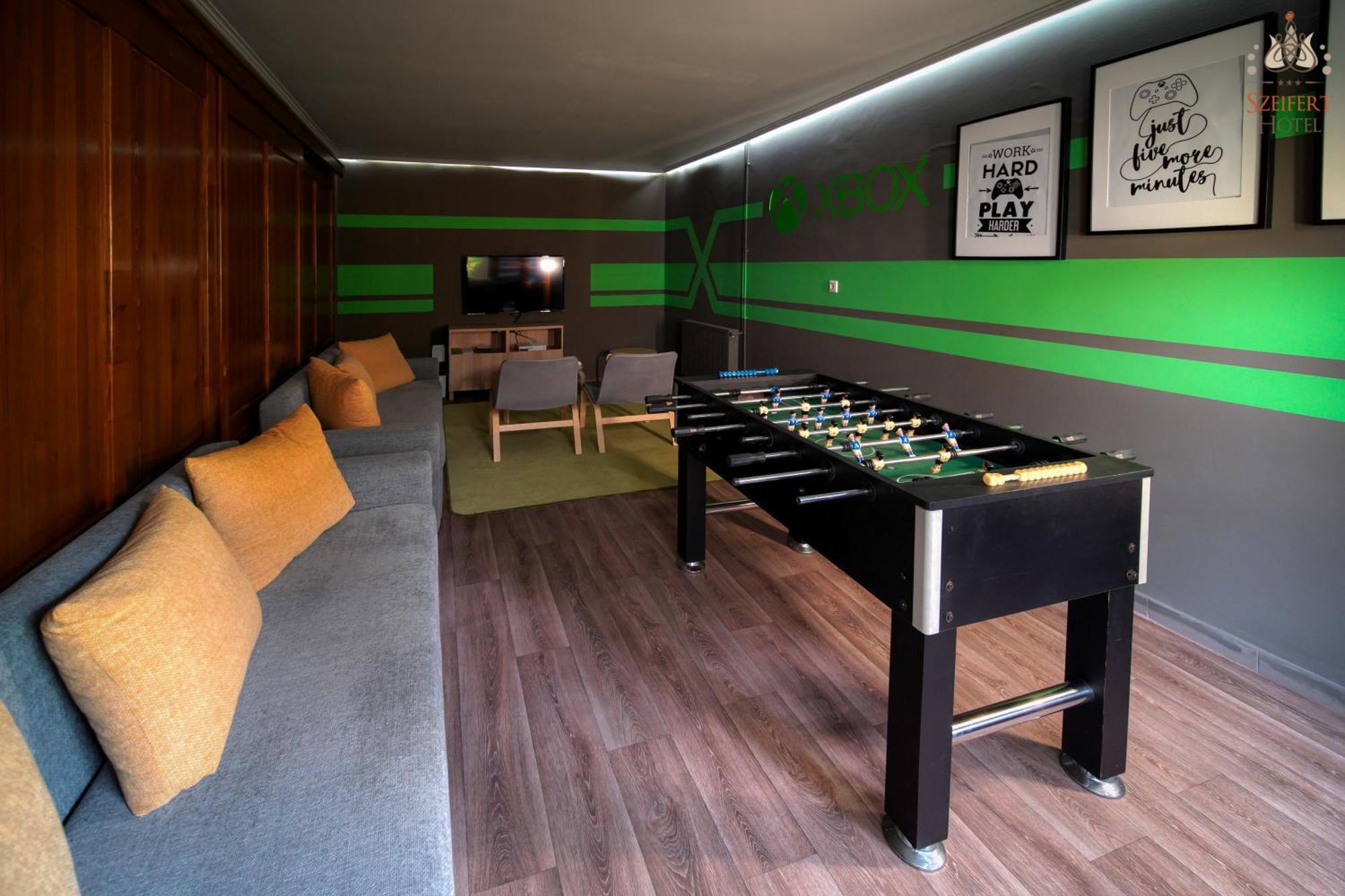 Hotel Szeifert Sovata Extérieur photo